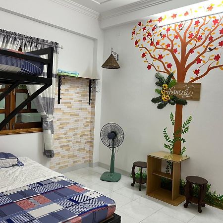 Lotus Homestay トゥイホア エクステリア 写真